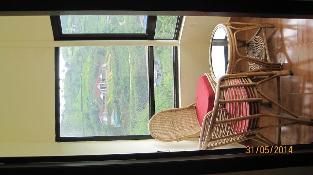 Poopada Hotel Munnar Exterior photo